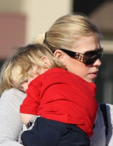 fp_1850278_exclusive___victoria_prince_spikes_her_way_into_britney_s_family fp_1850278_exclusive___victoria_prince_spikes_her_way_into_britney_s_family