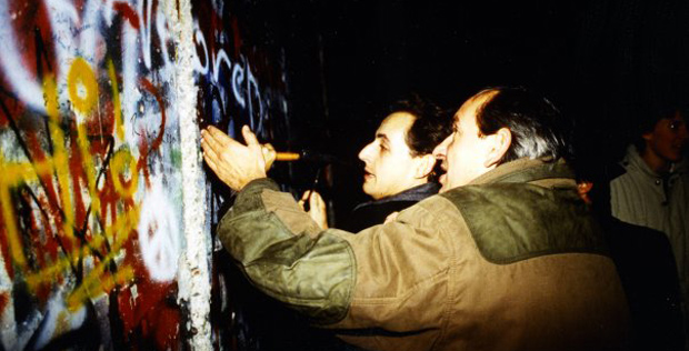 Sarkozy_muro_Berlin Sarkozy_muro_Berlin